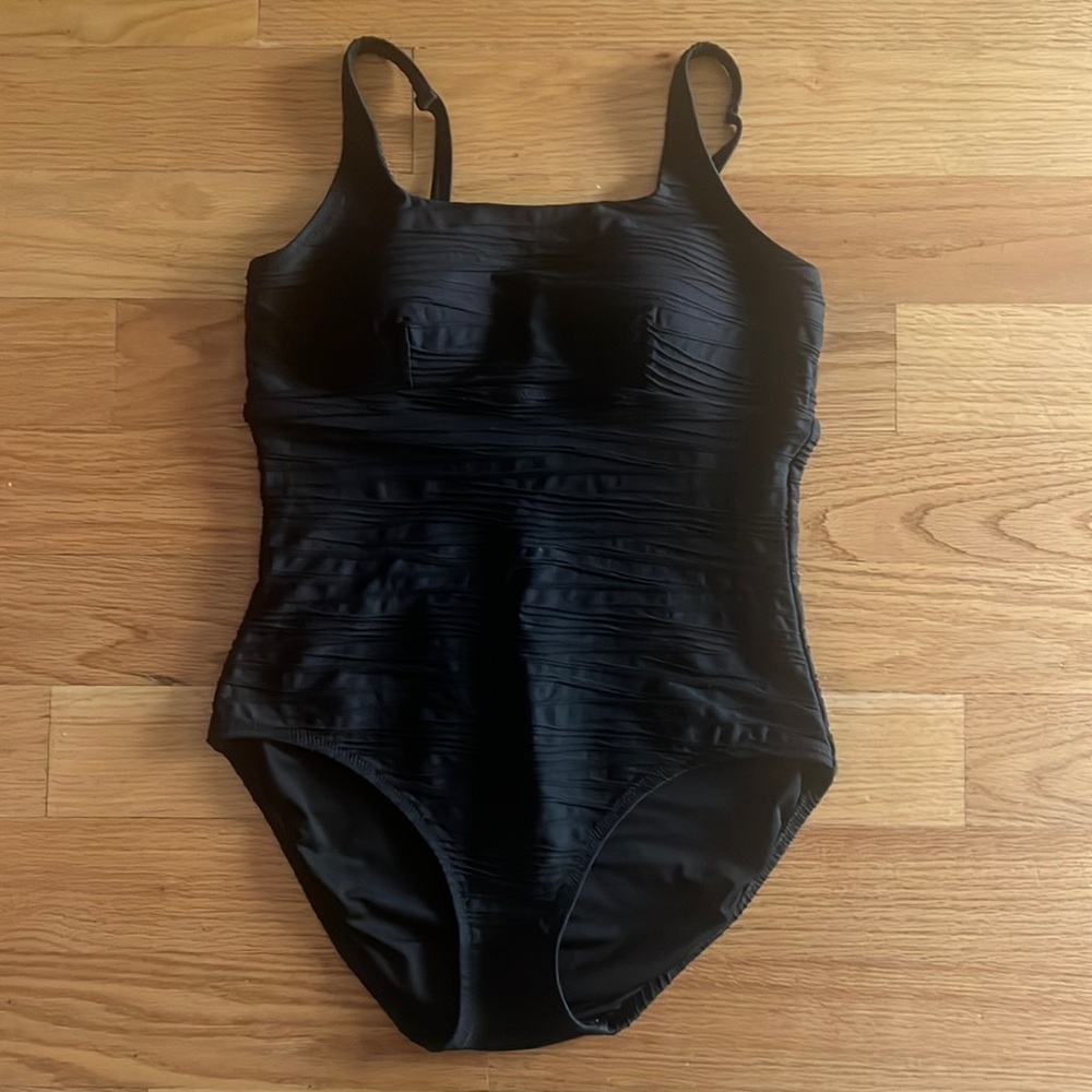 Lands End Black One-piece Swinsuit